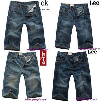 今夏服裝批發(fā)市場最流行的褲裝趨勢解析